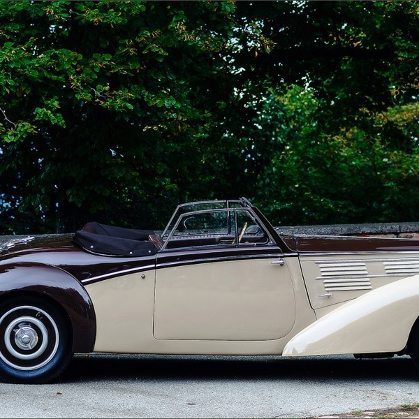 Beautiful retro car. Elegance and style of first part of XX cen